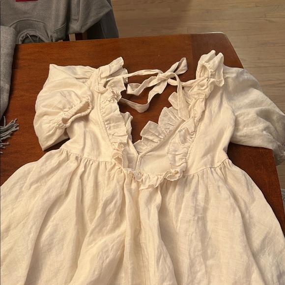Cute cream ruffle dress! - Picture 2 of 4